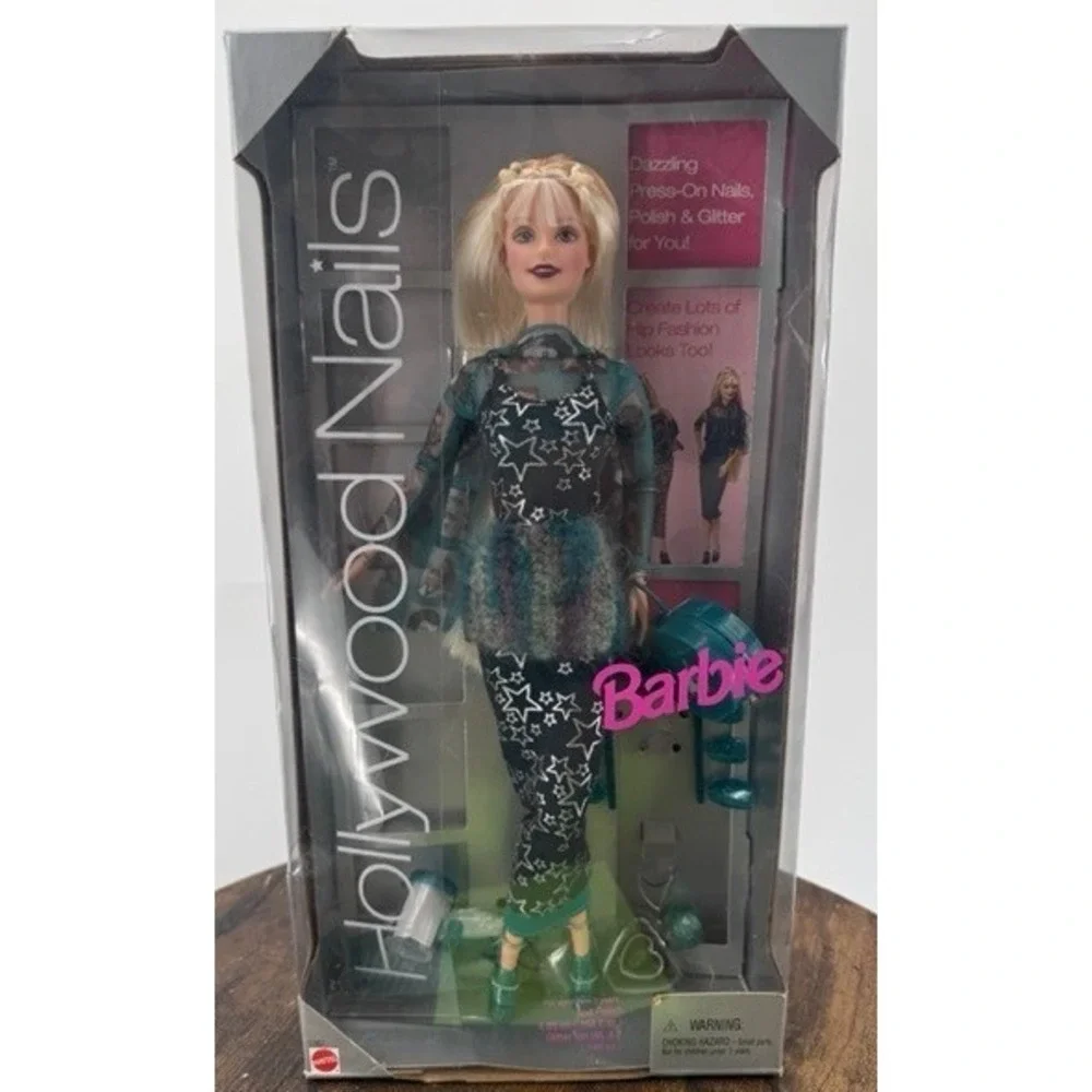 Vintage NEW Mattel Y2k Hollywood Nails Barbie Doll 1999 Star Print Dress